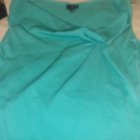 Top - Picture 2 of 2